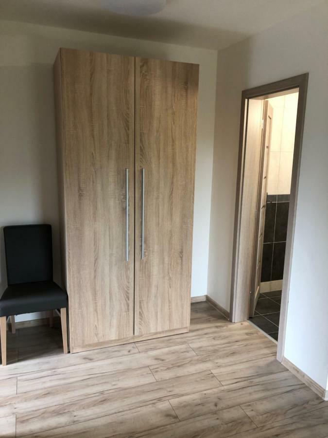 Apartmánový dom Magda Vrbov Exterior foto